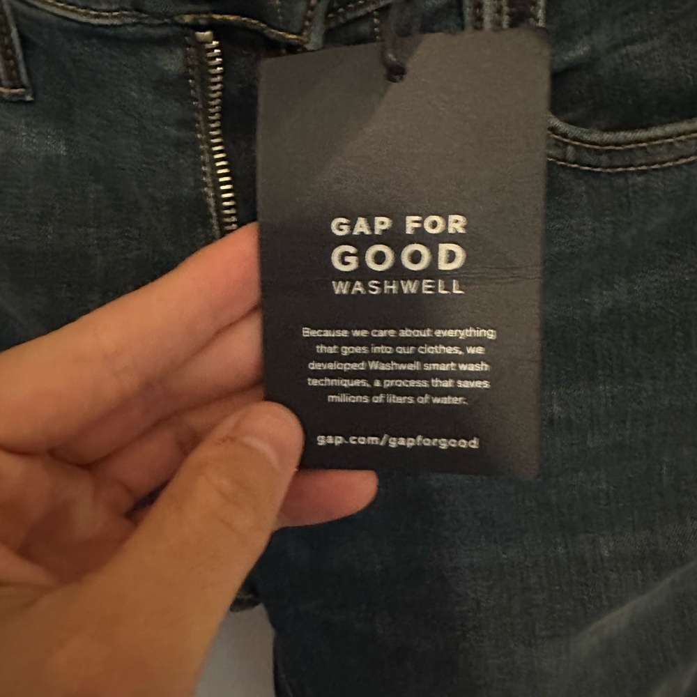 New Gap Skinny Jeans - Picture 2 of 5